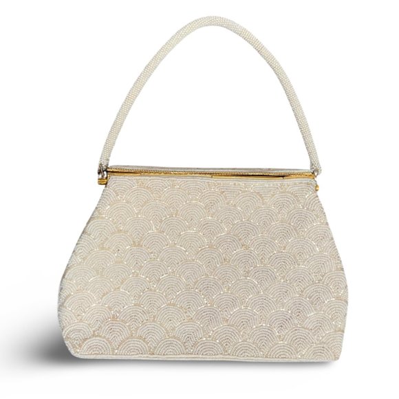 Vintage White Beaded Handbag Handmade Hong Kong - Picture 4 of 12